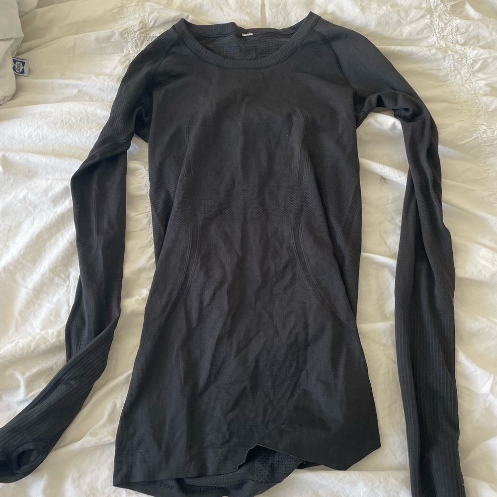 Lululemon swiftly long sleeve top